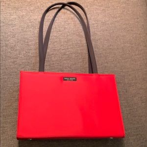 Feisty Red Kate Spade Purse  ❤️